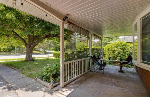 Woburn House | Beautiful house near Eglinton GO