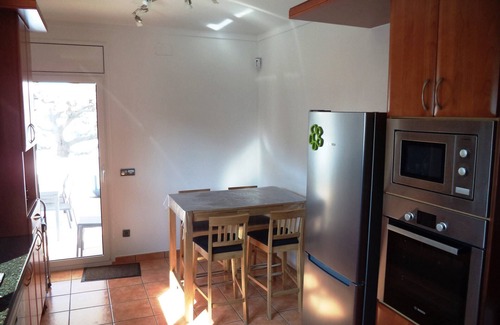 L'Escala House | Beautiful house of high standing of 220 m 2 facing south with private pool
