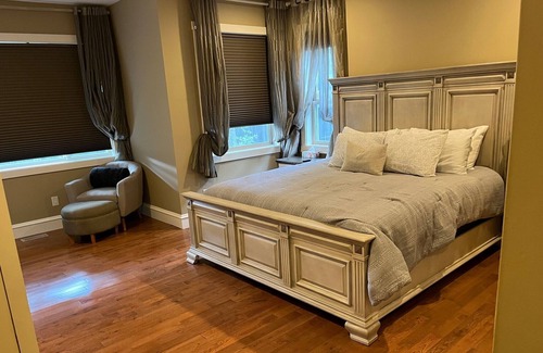 Black Mountain House | Beautiful House perfect for multi-family vacationers. Pool/Hot-Tub!