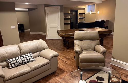 Black Mountain House | Beautiful House perfect for multi-family vacationers. Pool/Hot-Tub!