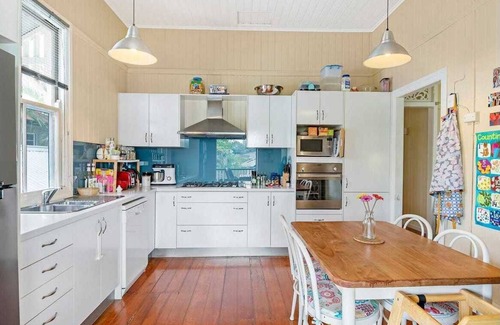 Balmoral House | Beautiful house with city views