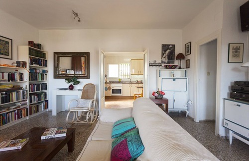 Velilla-Taramay House | Beautiful house with garden 3 minutes from the beach