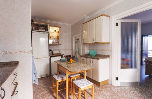 Velilla-Taramay House | Beautiful house with garden 3 minutes from the beach