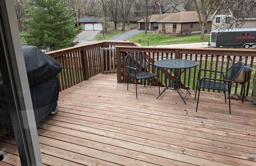 Eagan House | Beautiful House with Garden in the Heart of Eagan