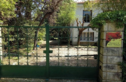 Ales House | Beautiful house with large spring-water pool at the gateway to the Cévennes