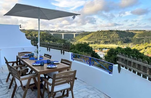 Mafra House | Beautiful House with Spectacular views close to Beaches, surf and Ericeira!