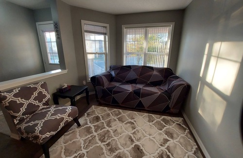 Dean Park House | Beautiful, Ideally located luxury entire 4 bedroom + Parking