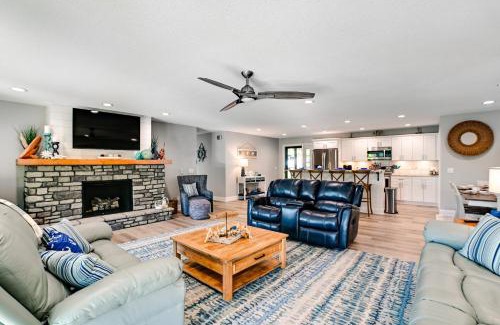 New Concord House | Beautiful Kentucky Lake Getaway with Dock and Deck!