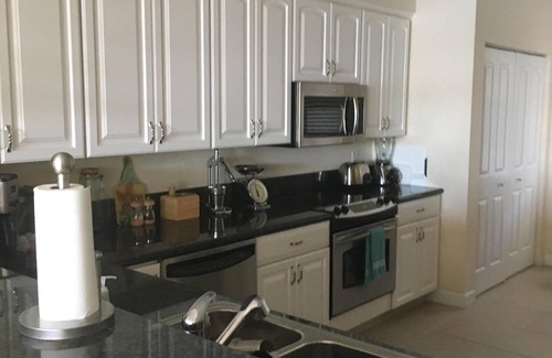 Islamorada Condo | Beautiful 'Keysey' Condo in Bay Harbour Gated Community 24-0169