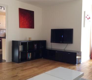 Grove Apartment | Beautiful Kingston apartment