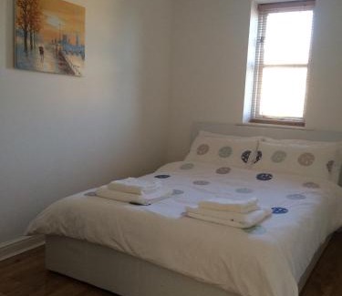 Grove Apartment | Beautiful Kingston apartment