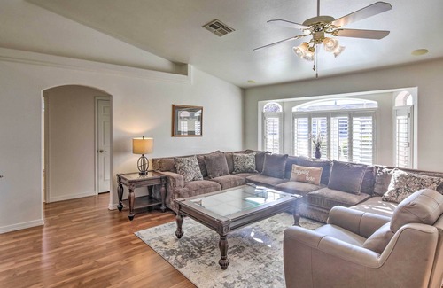 Kingman House | Beautiful Kingman Home w/ Private Backyard!