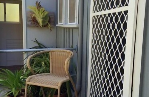 Berrara Cottage | Beautiful Kirby's Beach Berrara is only metres away!