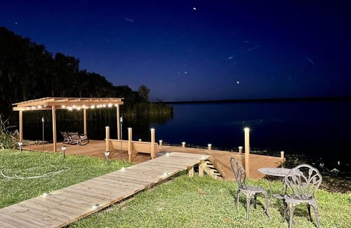 Lake Panasoffkee House | Beautiful lake front house