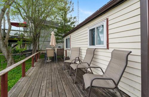 Otonabee-South Monaghan House | Beautiful Lake Views in Nature