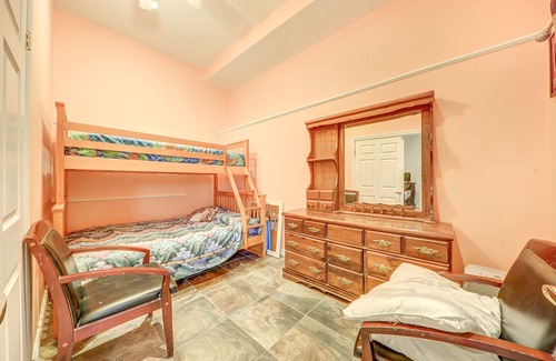 Scugog Cottage | beautiful lakefront cottage with hotub