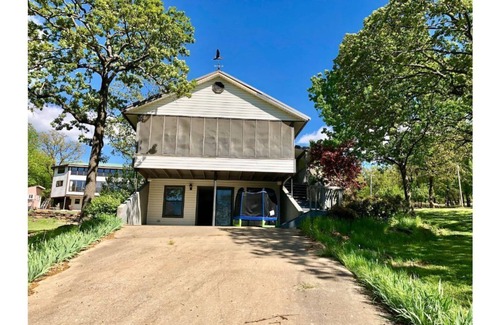 Hulbert House | Beautiful Lakehouse