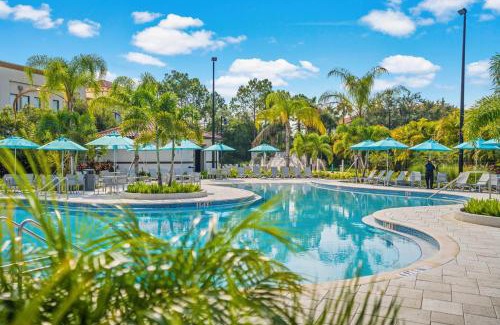 Florida Central Atlantic Coast Apartment | Beautiful Lakeview Vacation Condo, Vista Cay 1016