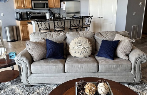 Osage Beach Condo | Beautiful Land's End Waterfront Condo