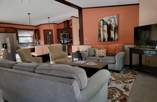 Nekoosa House | Beautiful large home 5 min from Sand Valley Golf and 45 min from Wisconsin Dells