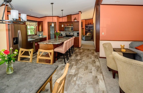 Nekoosa House | Beautiful large home 5 min from Sand Valley Golf and 45 min from Wisconsin Dells