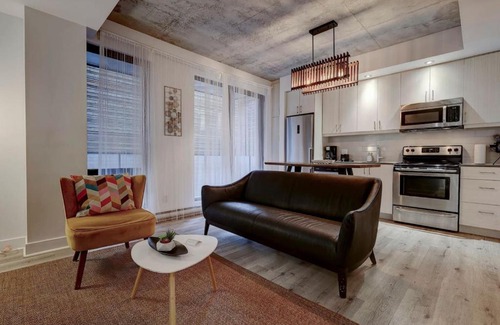 Cite Multimedia Apartment | Beautiful loft in Montreal Old Port