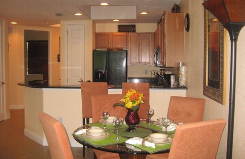 Cypress Lake Condo | Beautiful/luxurious 2 Bedroom, 2 Bath Condo, Pool, Spa, close to Golf Courses.