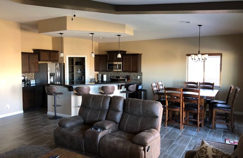 Mesquite House | Beautiful Luxury Home with a Spa