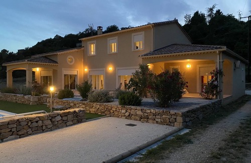 Saint-Jean-du-Pin Villa | Beautiful luxury villa in the Cévennes