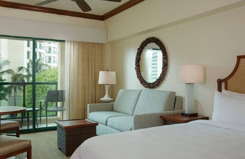 Ko Olina Resort | Beautiful Marriott's Ko Olina Beach Club 2BR/2BA, Free Full Resort Access