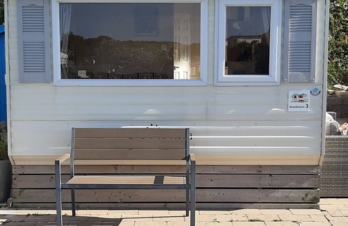 IJmuiden House | Beautiful mobile home close to the beach and the sea.
