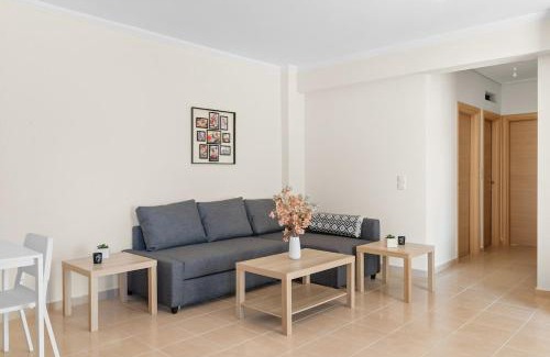 Nikiana Apartment | Beautiful Modern Beach Stay