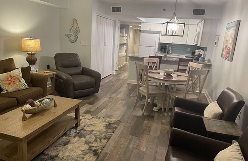 Orange Beach Condo | BEAUTIFUL MODERN/COZY BEACHFRONT CONDO!