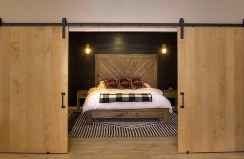 Crosslake House | Beautiful, modern cabin on quiet Rush Lake bay