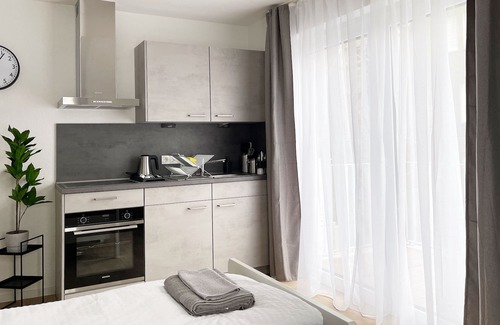 Osnabrueck Apartment | Beautiful & modern double bed studio in the center