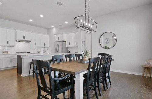 Hays County House | Beautiful Modern Farmhouse in the heart of Dripping!