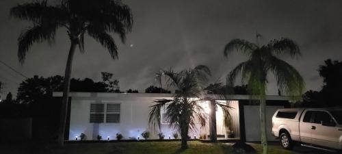 Clearwater Villa | Beautiful modern house