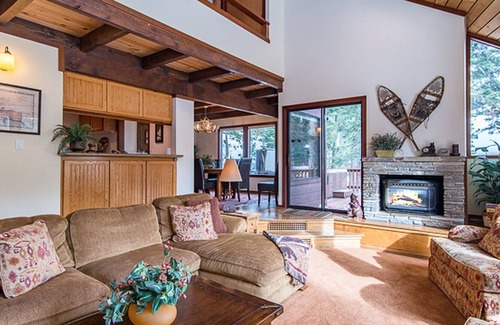 Alpine Meadows House | Beautiful Mountain Home