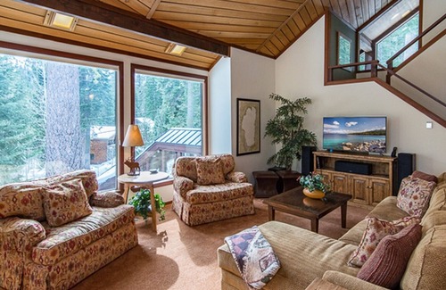 Alpine Meadows House | Beautiful Mountain Home