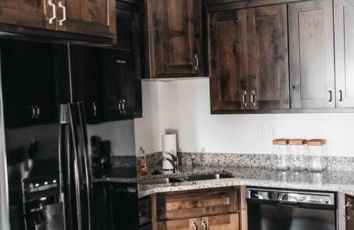Logan Apartment | Beautiful New 3 BR 2BA Townhome No Stairs