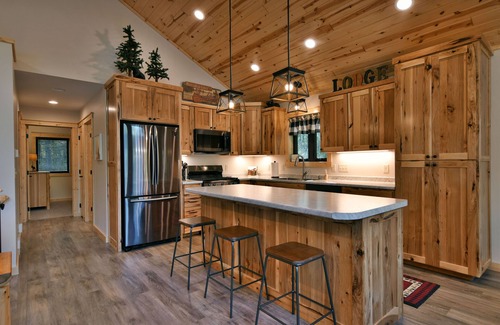 Trego Cabin | Beautiful new cabin available to rent!