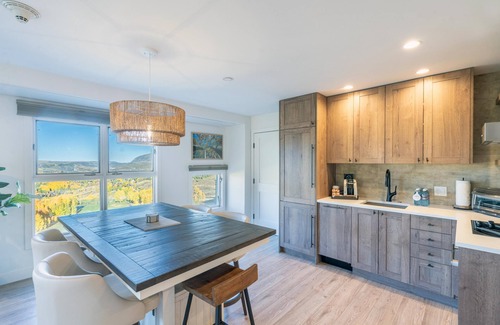 Mountain Village Apartment | Beautiful new Peaks Penthouse- Ski-in & Ski-out with Amazing Views