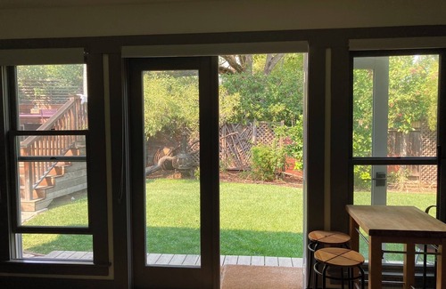 Glenview Apartment | Beautiful Oakland Hills Studio Apartment