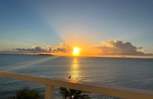 Las Croabas Apartment | Beautiful Ocean Blue Love oceanfront apartment