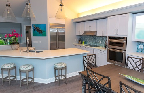 Kaiulani House | Beautiful Ocean View Townhome