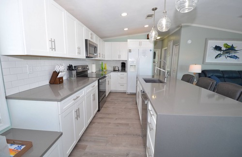 Cudjoe Key House | Beautiful Ocean Views 35' Dockage - Venture Out unit 469