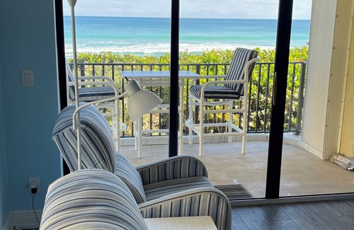Hutchinson Island South Condo | Beautiful Oceanfront Corner Unit with panoramic views completely remodeled.