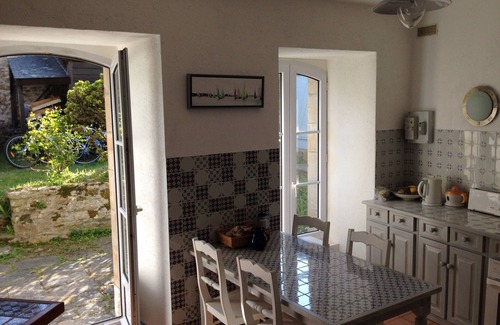 Ile-aux-Moines House | Beautiful old family house - 5 bedrooms, sleeps 12. - close to beaches and shops