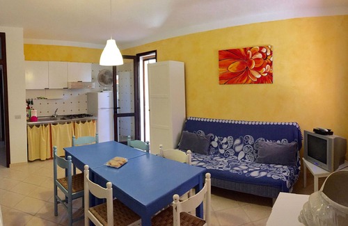 Sant'Antioco Apartment | Beautiful one bedroom apartment near the sea