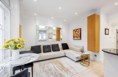 Brompton & Hans Town Apartment | Beautiful One Bedroom Flat in Knightsbridge